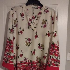 Plus Size 3XL Floral V Neck Top